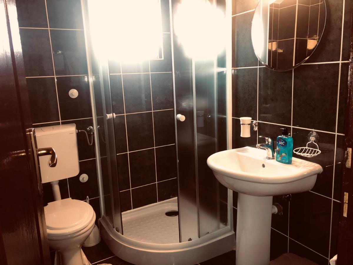 Studio Apartmani Lemon Budva Kültér fotó