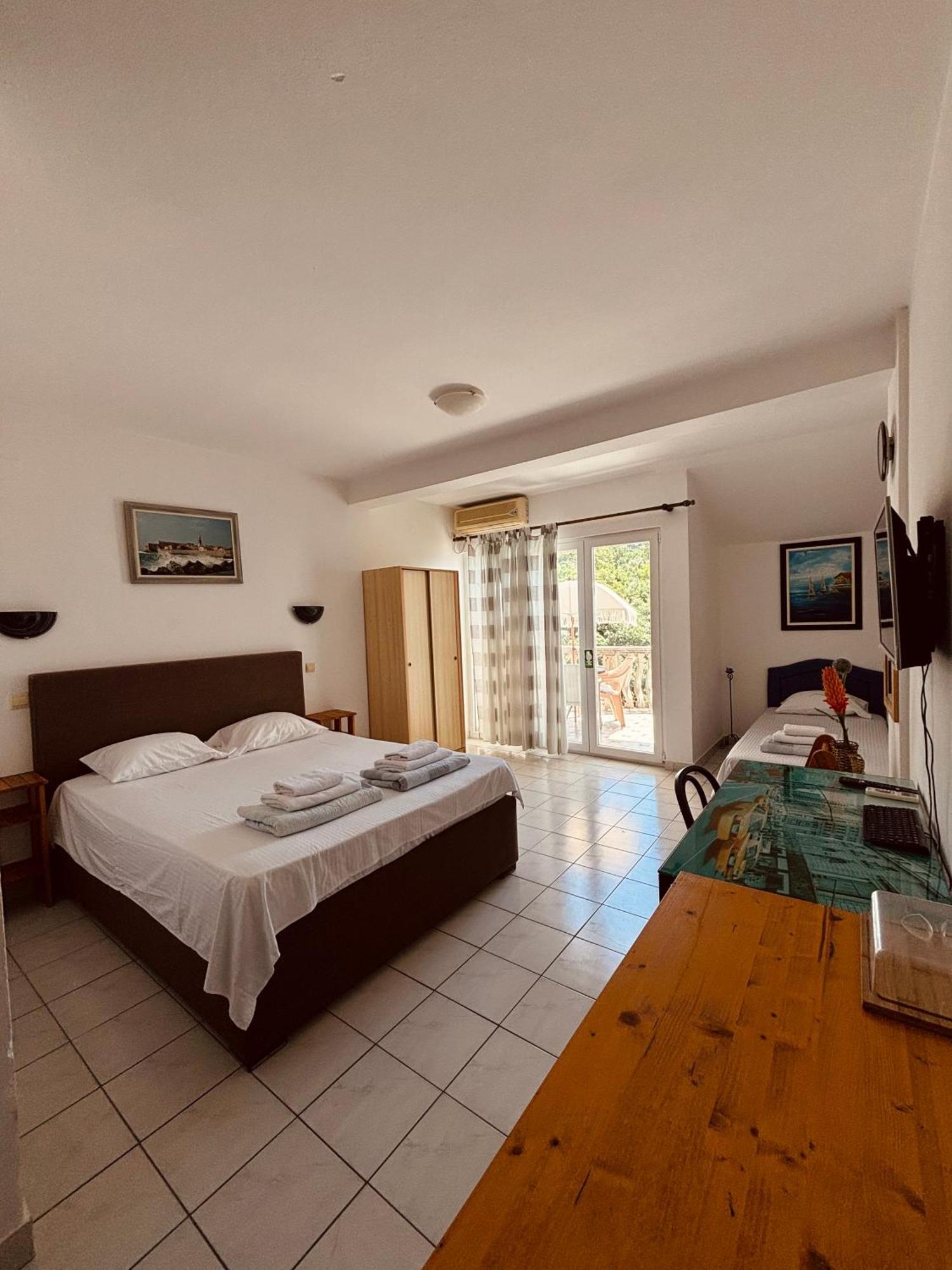 Studio Apartmani Lemon Budva Kültér fotó